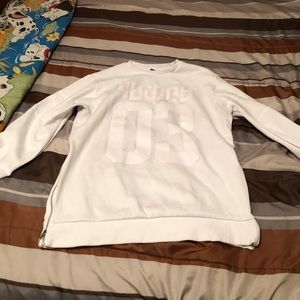 Adidas Sweatshirt